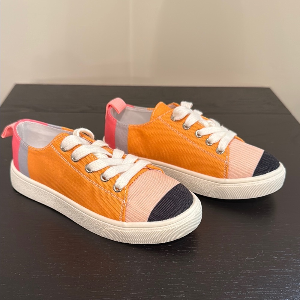 Sparkle in Pink girls size 10 pencil sneaker